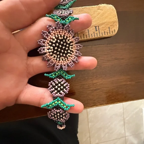 handmade mexicana seed bead bracelet - Picture 3 of 3
